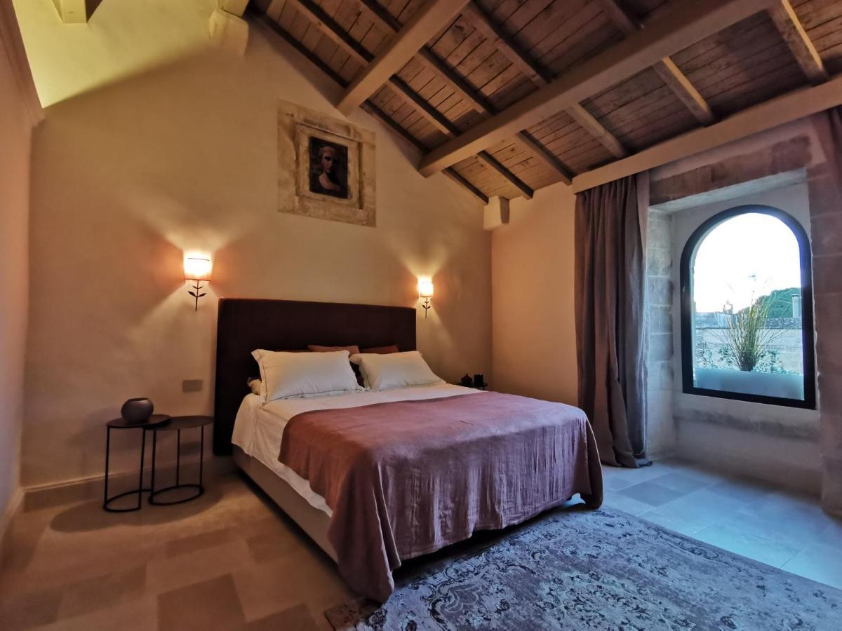 Palazzo Maresgallo Suites & Spa Лечче Экстерьер фото