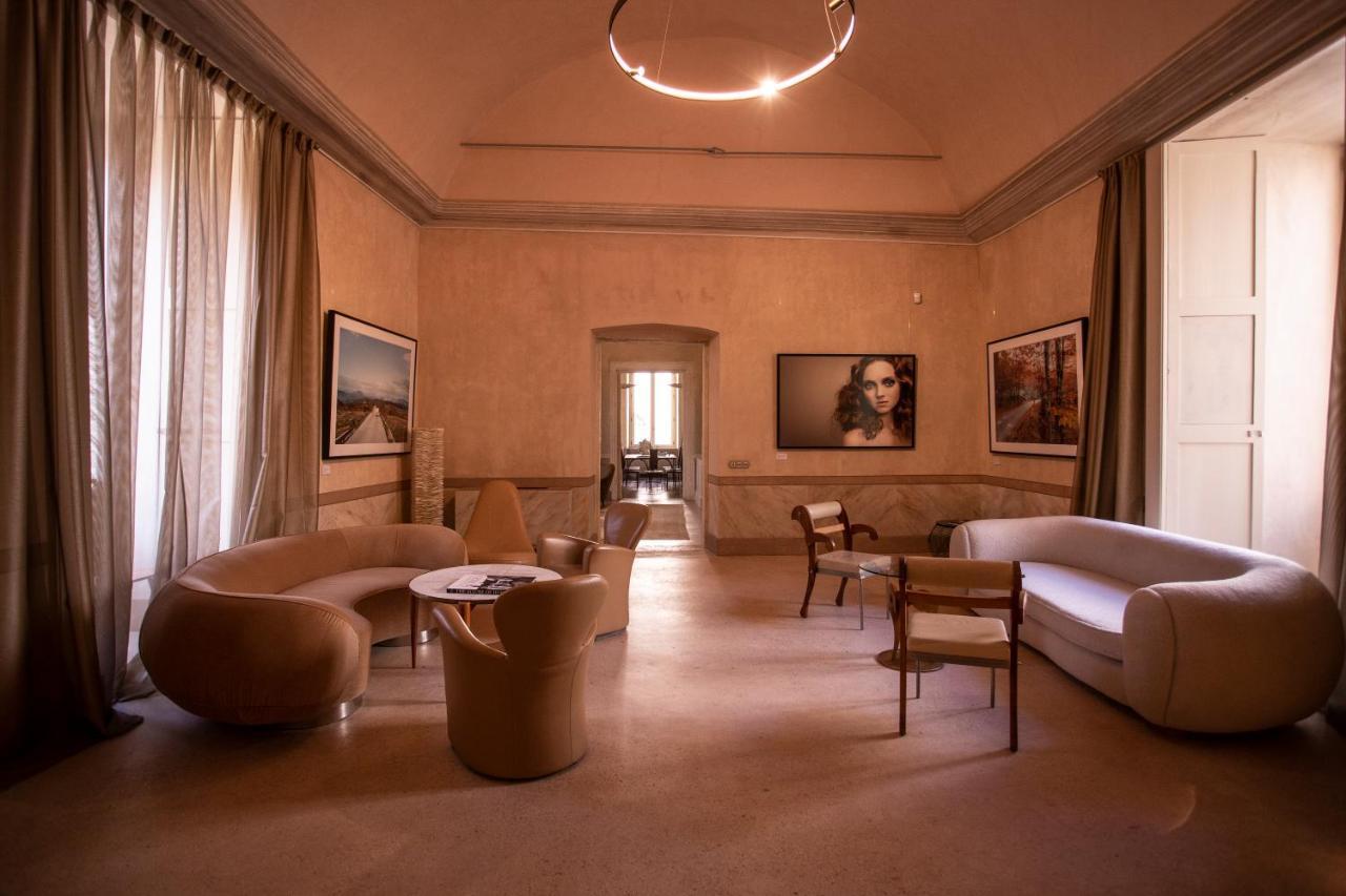 Palazzo Maresgallo Suites & Spa Лечче Экстерьер фото