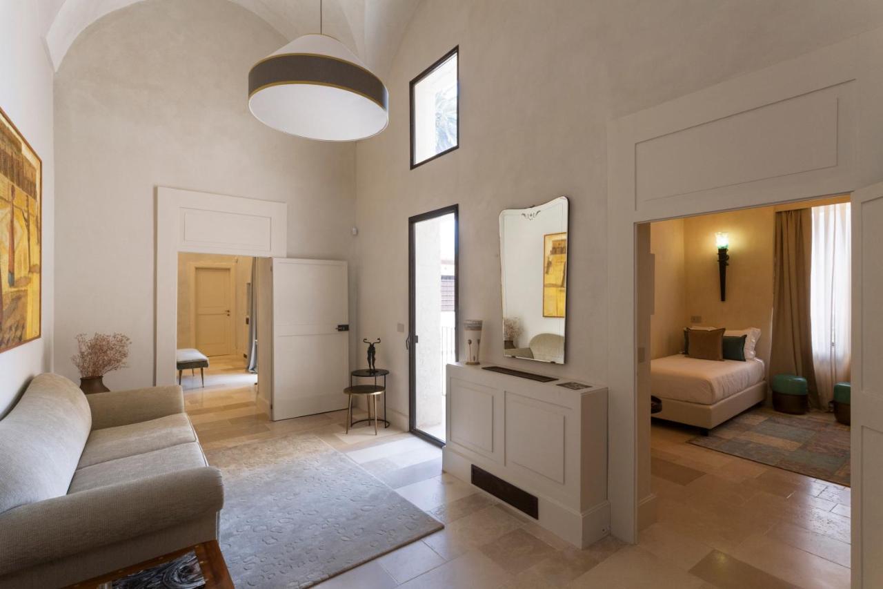 Palazzo Maresgallo Suites & Spa Лечче Экстерьер фото