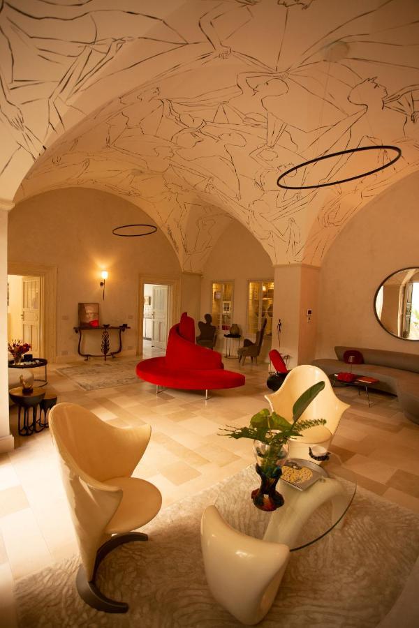 Palazzo Maresgallo Suites & Spa Лечче Экстерьер фото