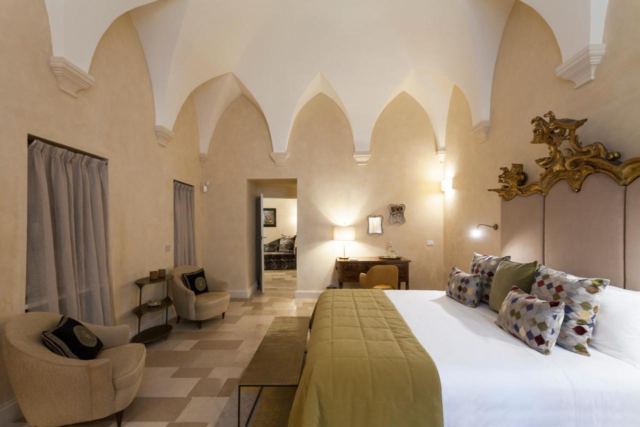 Palazzo Maresgallo Suites & Spa Лечче Экстерьер фото