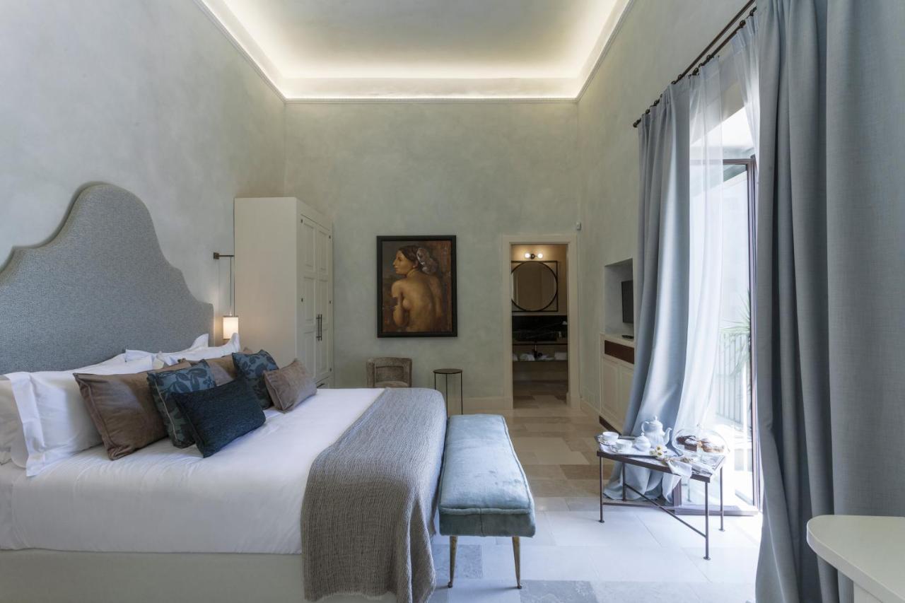 Palazzo Maresgallo Suites & Spa Лечче Экстерьер фото