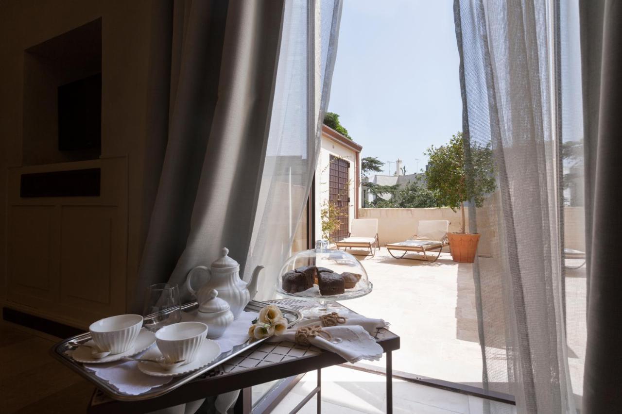 Palazzo Maresgallo Suites & Spa Лечче Экстерьер фото