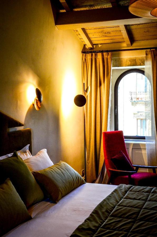 Palazzo Maresgallo Suites & Spa Лечче Экстерьер фото