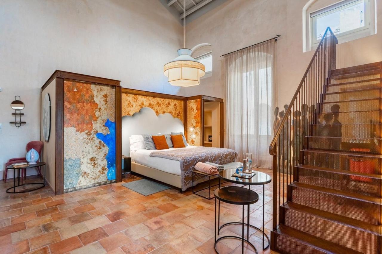 Palazzo Maresgallo Suites & Spa Лечче Экстерьер фото
