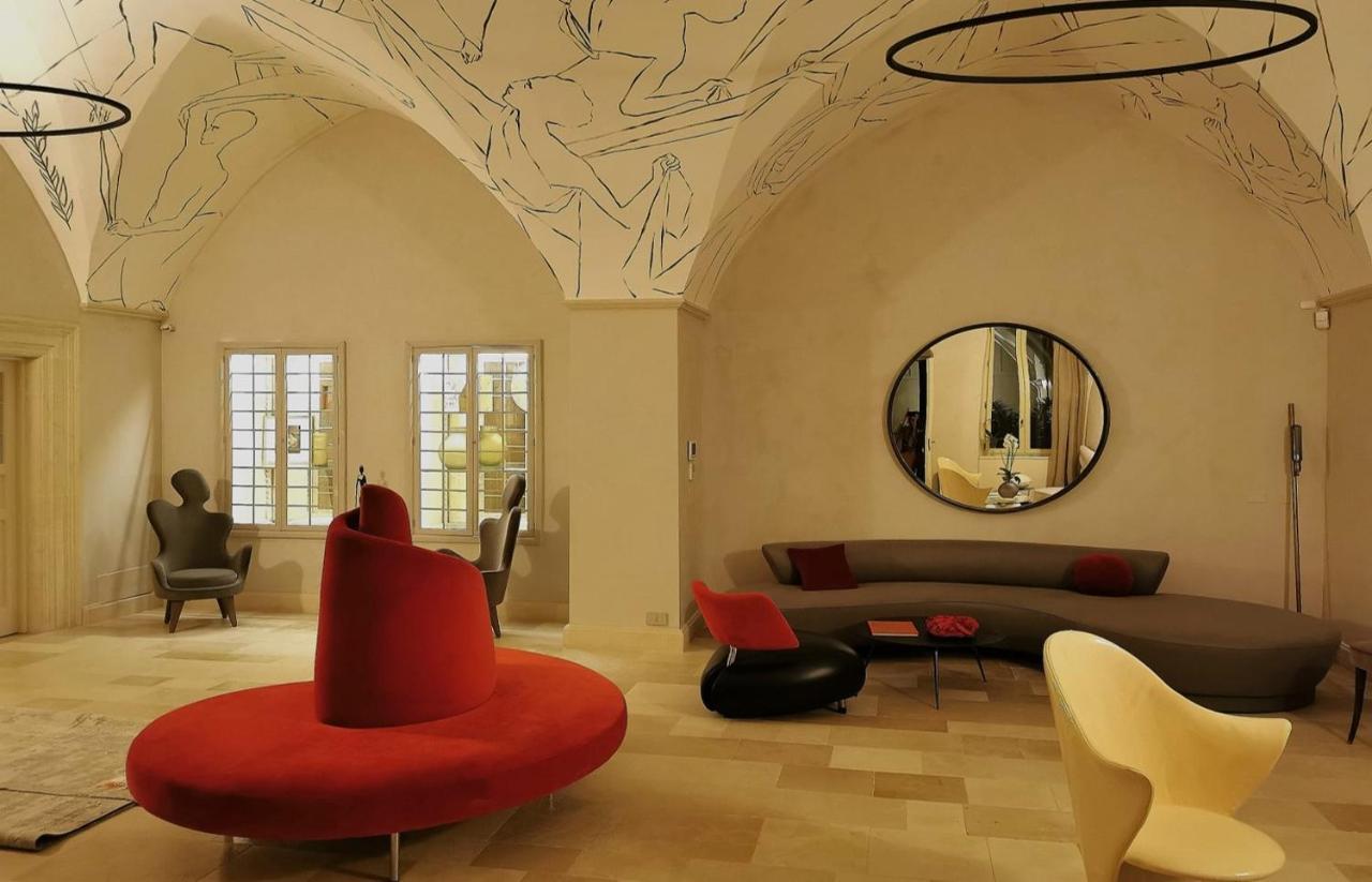 Palazzo Maresgallo Suites & Spa Лечче Экстерьер фото