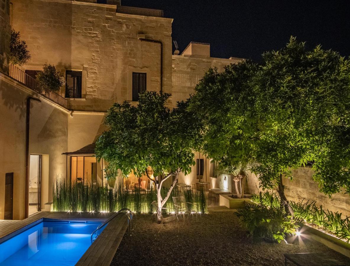 Palazzo Maresgallo Suites & Spa Лечче Экстерьер фото